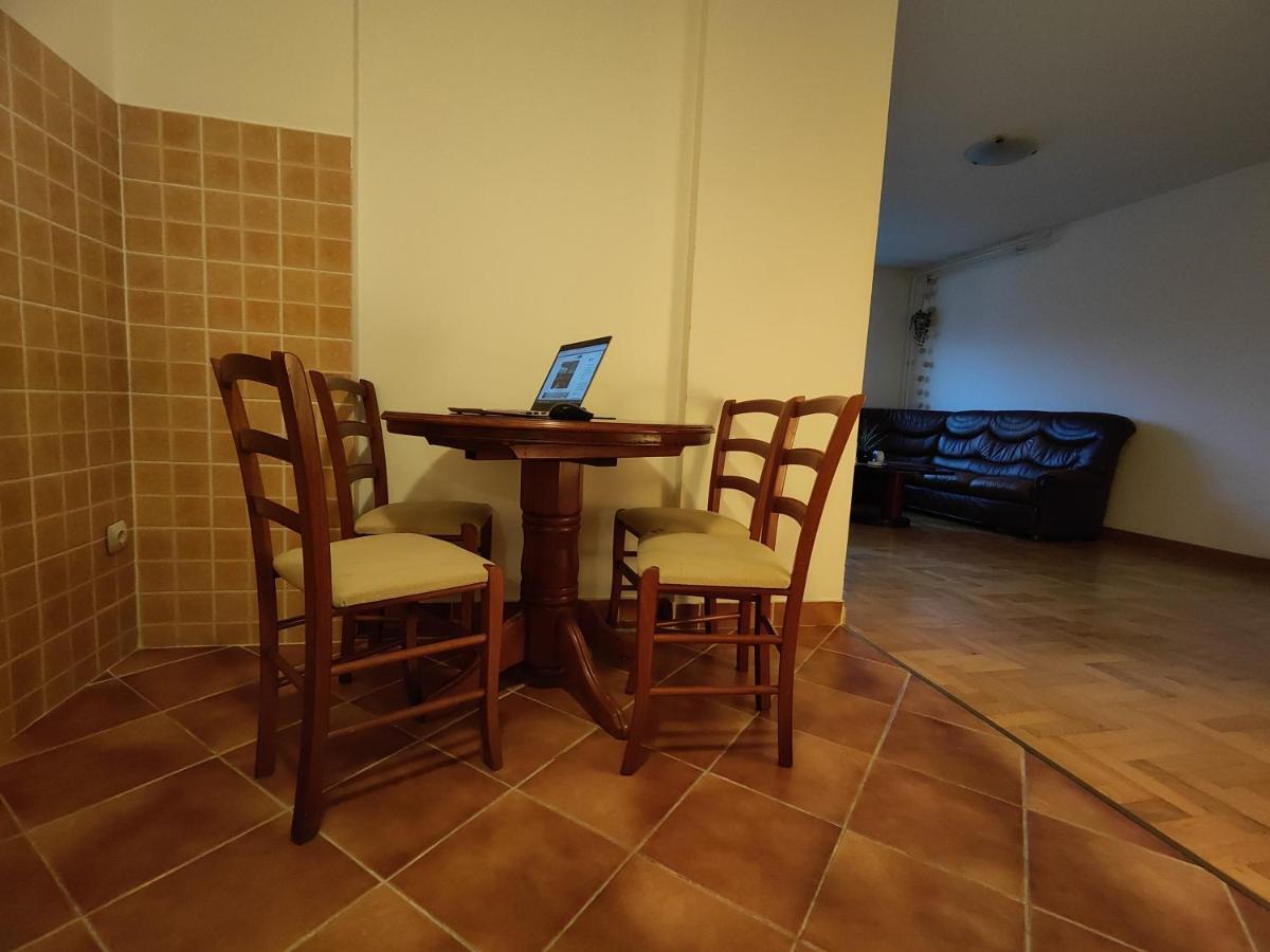 Srecko No3 Apartment เบลเกรด ภายนอก รูปภาพ